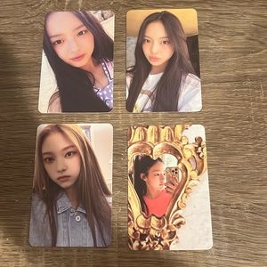 Kpop idols newjeans random photocards